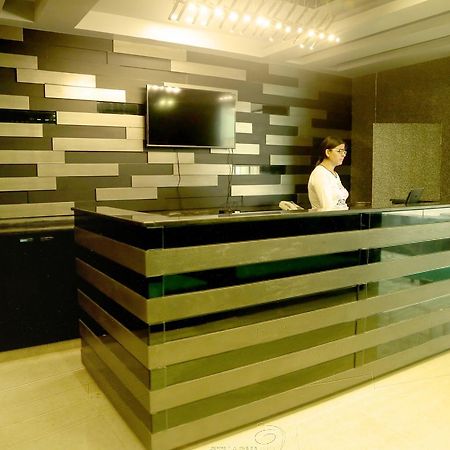 Hotel Suncity & Restaurant Hisār 外观 照片