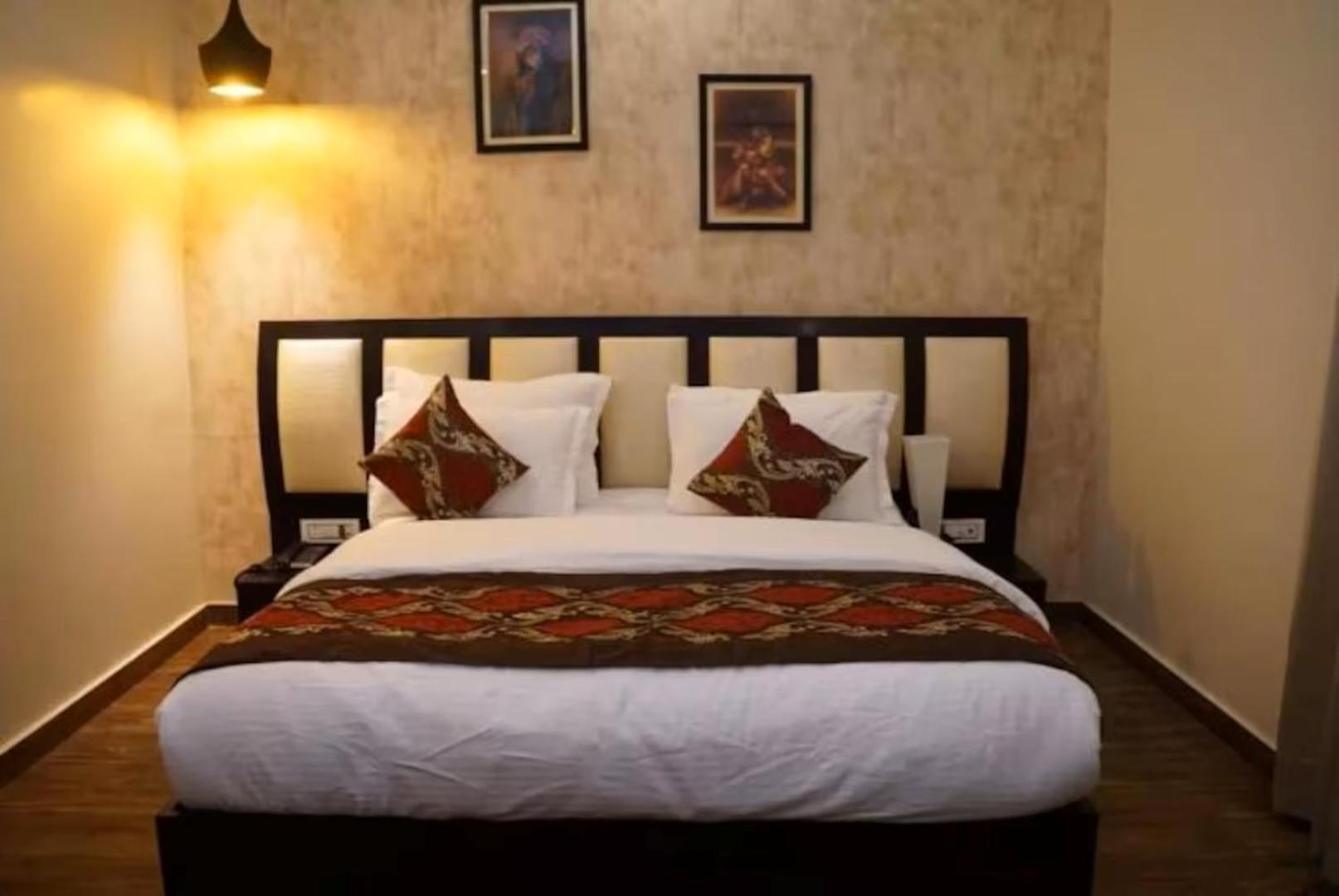 Hotel Suncity & Restaurant Hisār 外观 照片