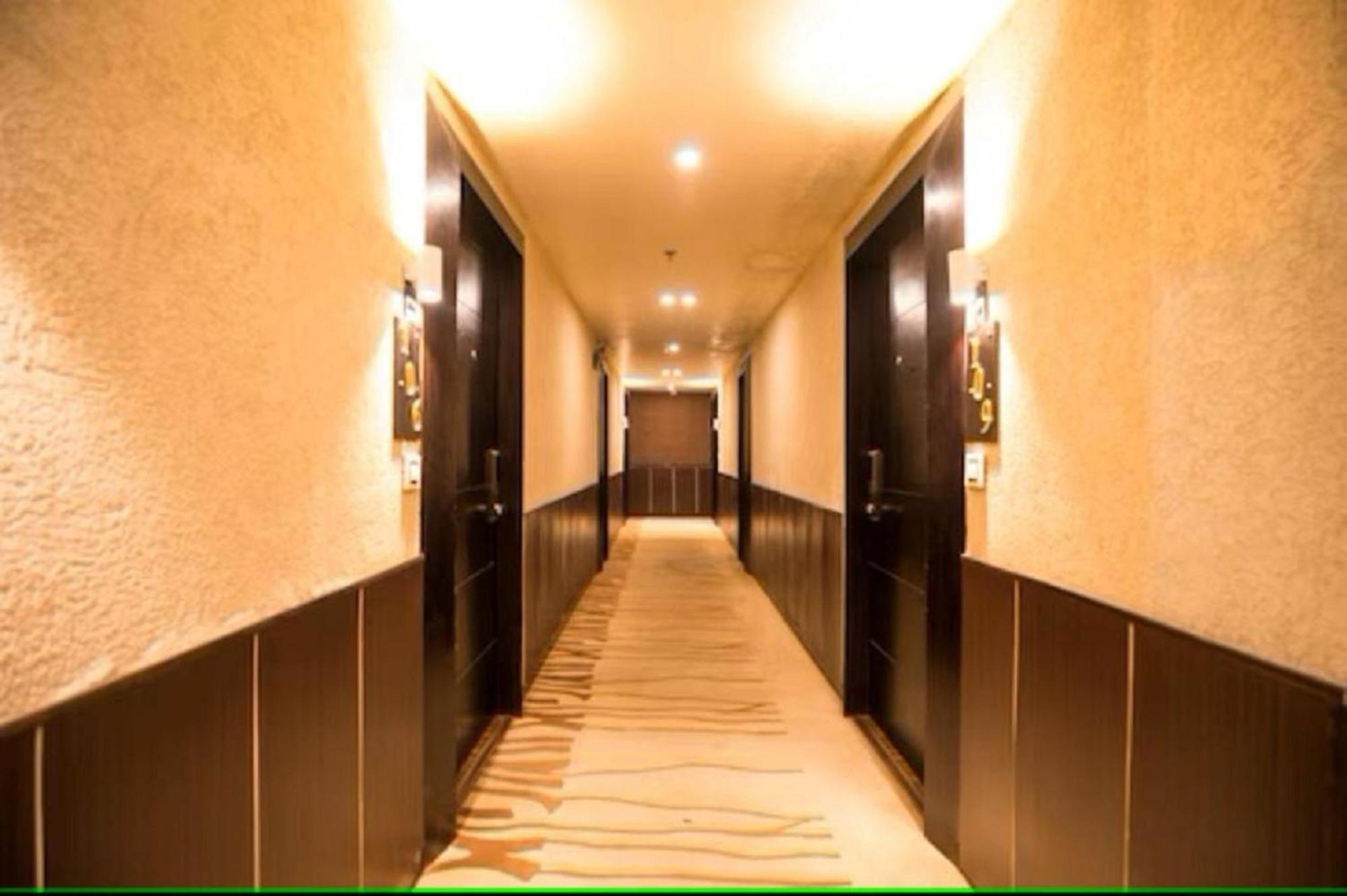 Hotel Suncity & Restaurant Hisār 外观 照片