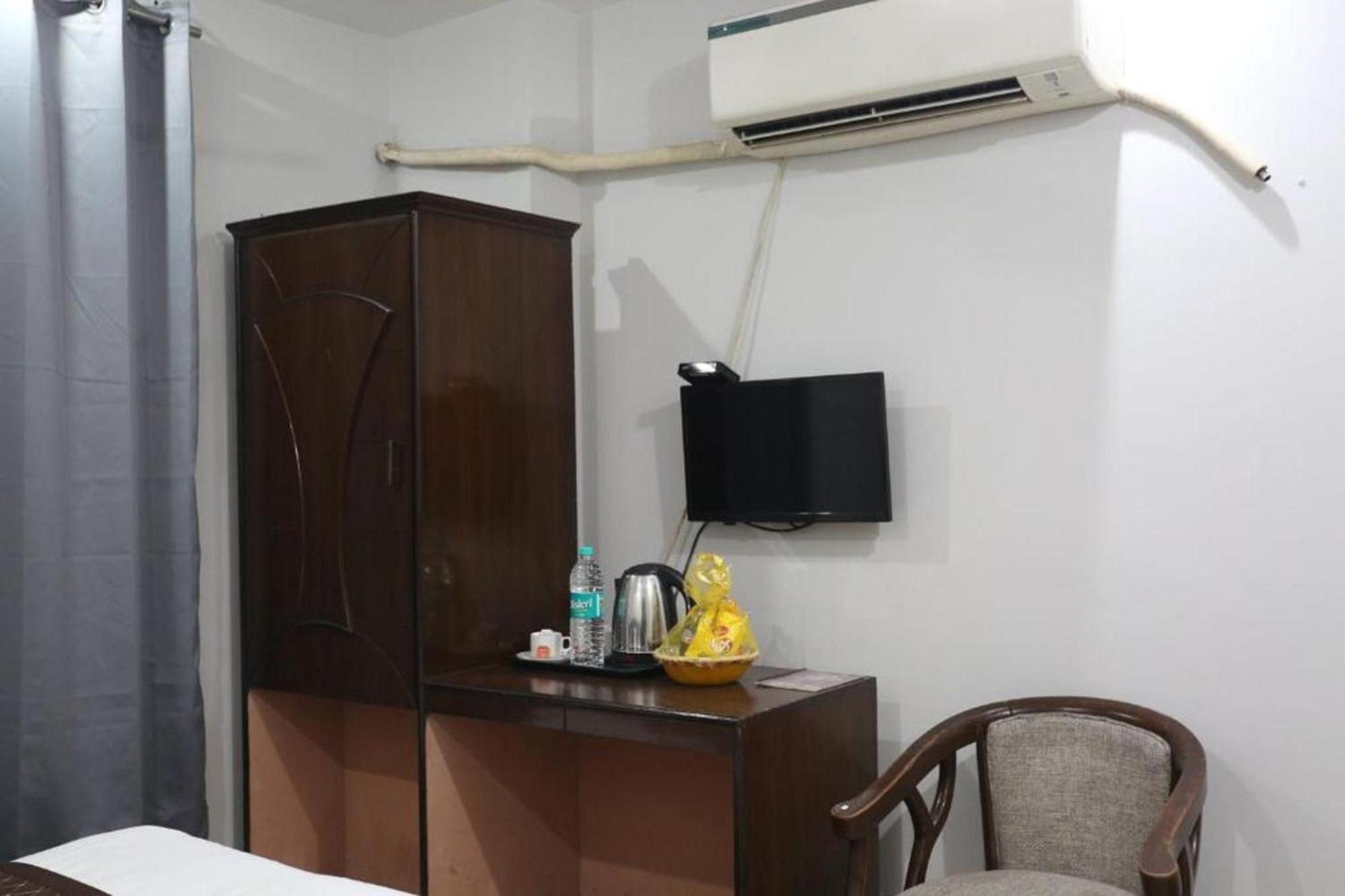 Hotel Suncity & Restaurant Hisār 外观 照片