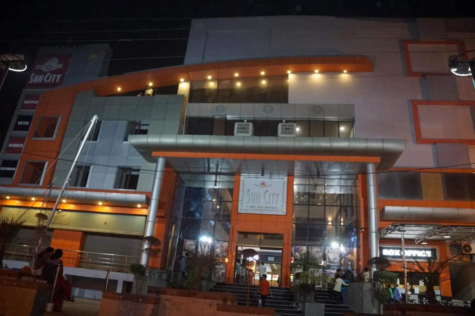 Hotel Suncity & Restaurant Hisār 外观 照片